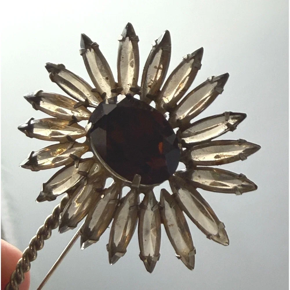 Vintage Rhinestone Brooch Floral Sunflower Daisy